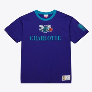 Mitchell & Ness Violet Charlotte Hornets Team OG 3.0 T-shirt vintage Violet 1590268